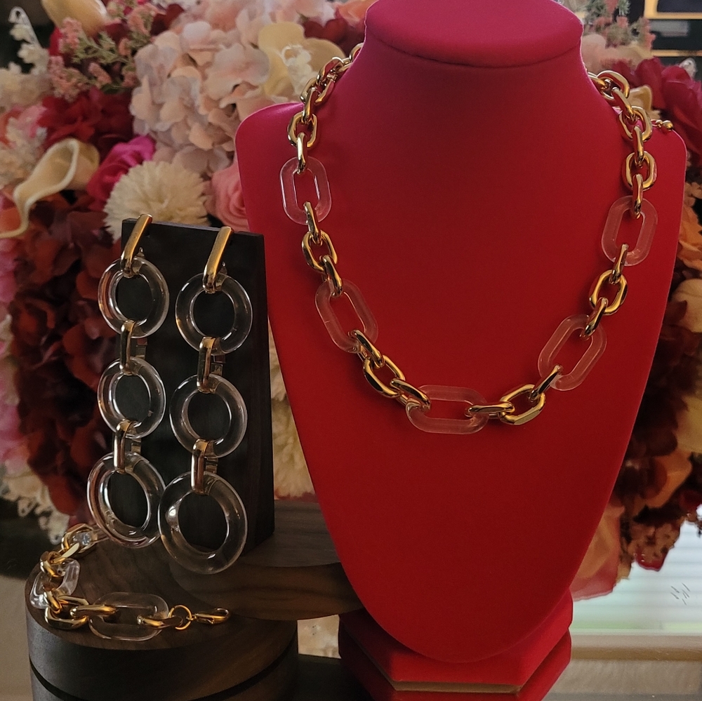 Acrylic/gold chain link jewelry set